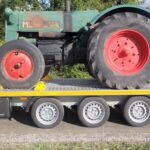 Trailer med BM-20 lastad Trailer med BM-20 lastad
